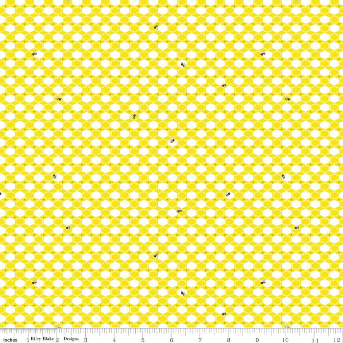 100 Aker Woods by Jill Howarth for Riley Blake Designs - Honey Hex C15175 - YELLOW - Half Yard September 2024 - Modern Fabric Shoppe