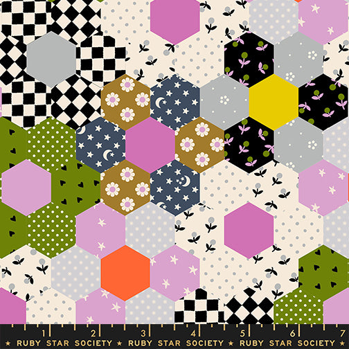 PRE-ORDER Boo Valley by Alexia Marcella Abegg- RS 4197 11 Sarah Green - Half Yard- June 2027
