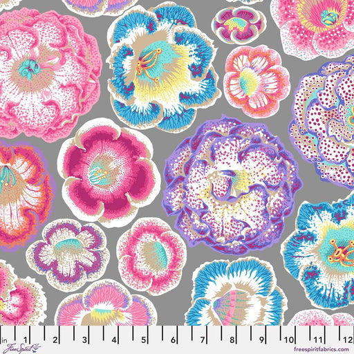 PRE - Order Kaffe Fassett August 2026 Collective - Helen PWPJ140.PASTEL - Half Yard - Modern Fabric Shoppe
