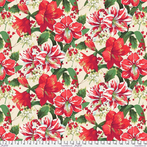 PRE-ORDER Winterberry by Martha Negley- Winter Floral PWMN038.NATURAL- June 2024 - Modern Fabric Shoppe